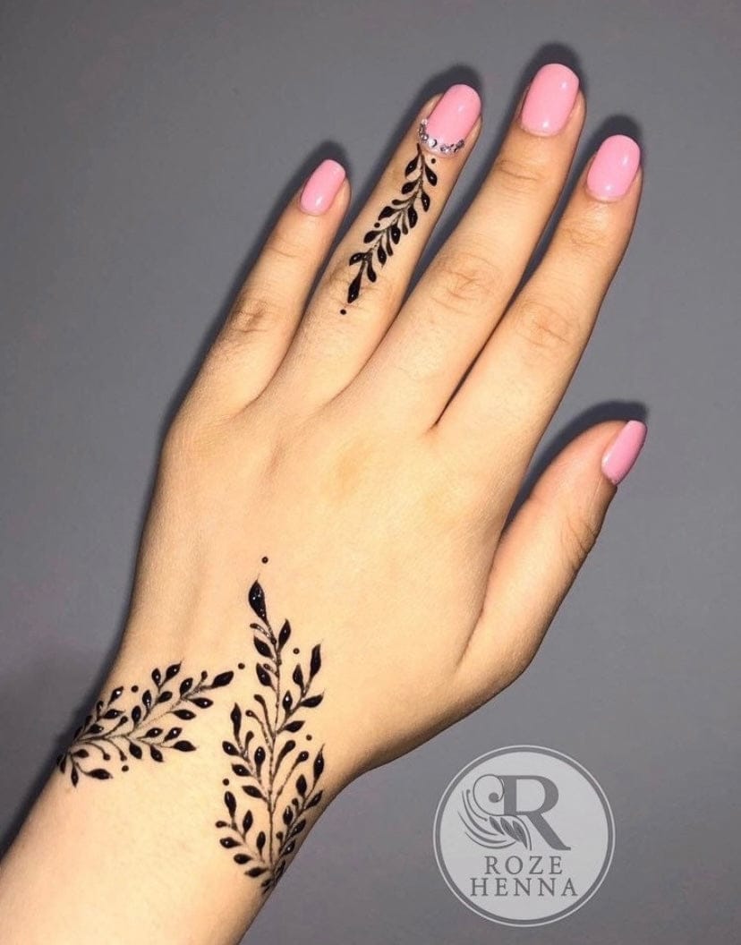 vine design created using jagua gel on a hand